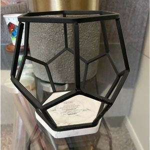 Bath and body works candle holder